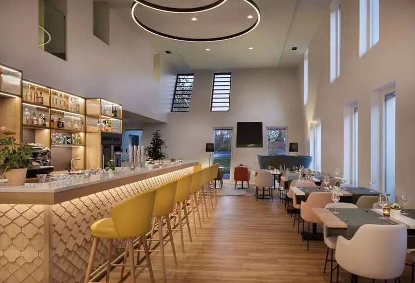 هتل Hilton Garden Inn Innsbruck Tivoli