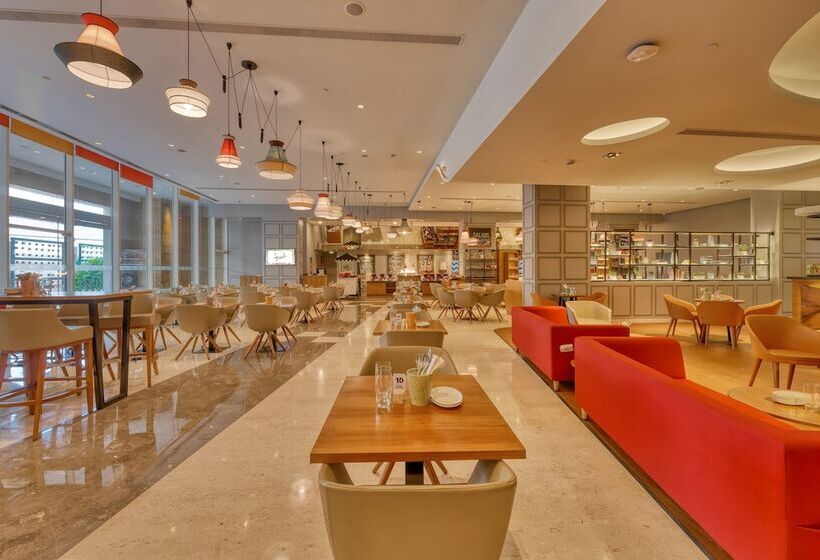 호텔 Ibis Bengaluru Outer Ring Road