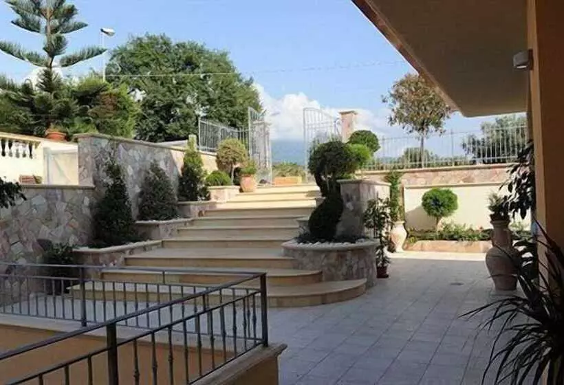 호텔 La Felce Imperial