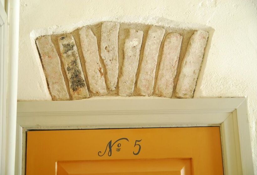 هتل Sven Vintappare