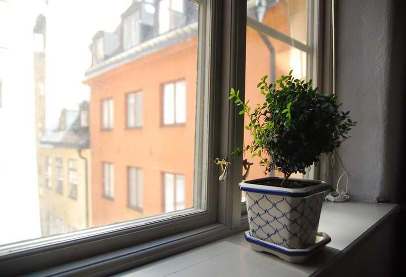 هتل Sven Vintappare