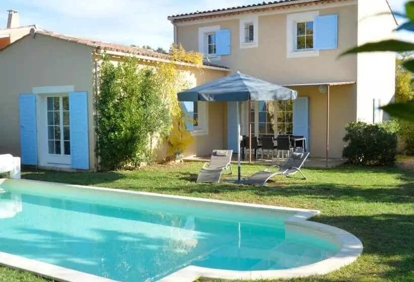 Lagrange Vacances Le Clos Savornin