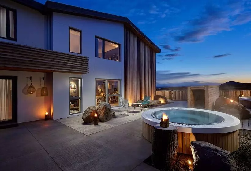 Mývatn   Berjaya Iceland Hotels