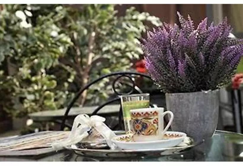 Three Apples Suites And