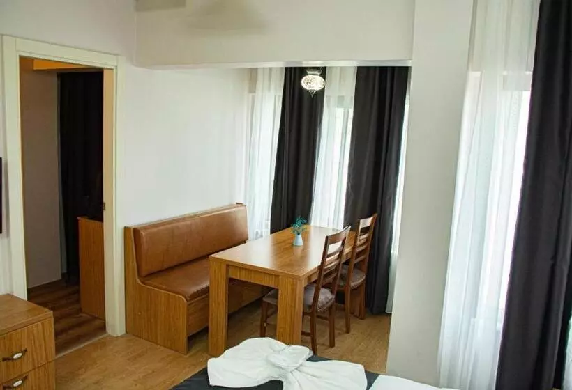 Three Apples Suites And