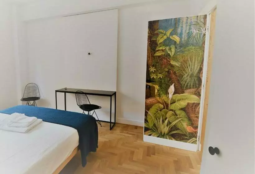 تختخواب و صبحانه Cardeto Suites