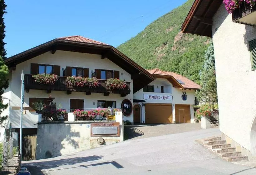 تختخواب و صبحانه Kandlerhof