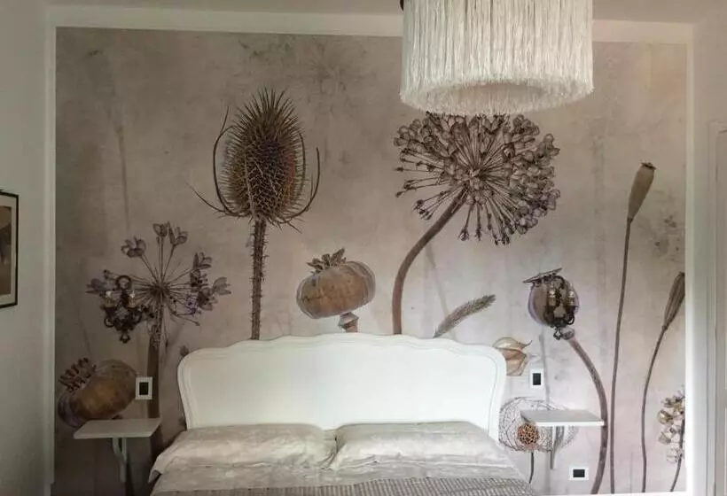 تختخواب و صبحانه Madame Canard