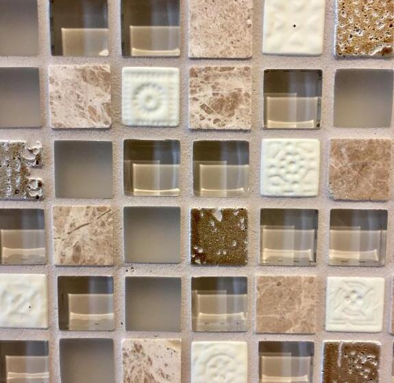 تختخواب و صبحانه Madame Canard