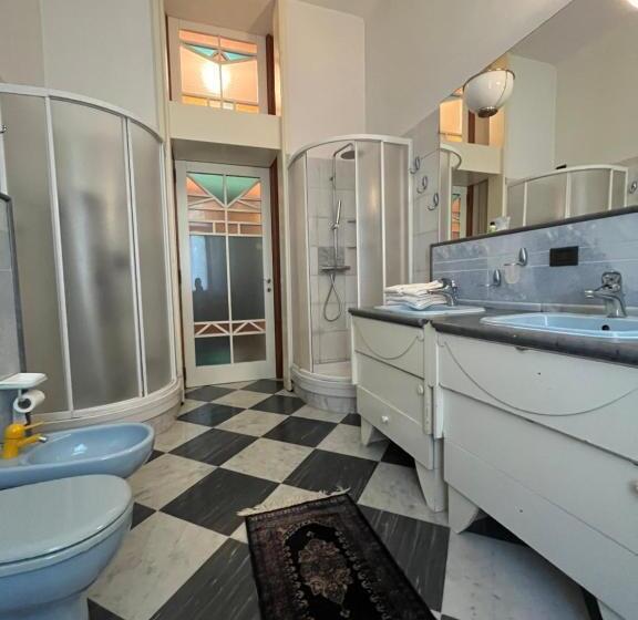 مبيت وإفطار Villa Mirosa