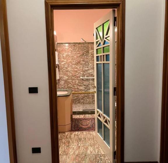 مبيت وإفطار Villa Mirosa