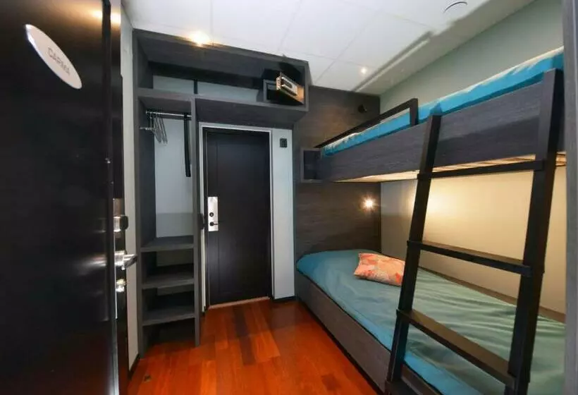 Hotelli Staykvick Boutique Hostel