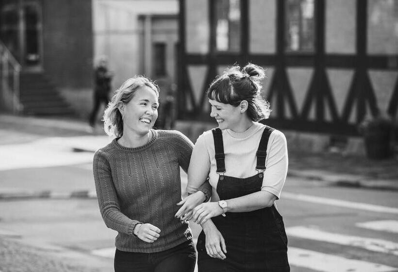 فندق Staykvick Boutique Hostel