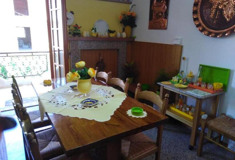 ペンション Villa Cavaliere