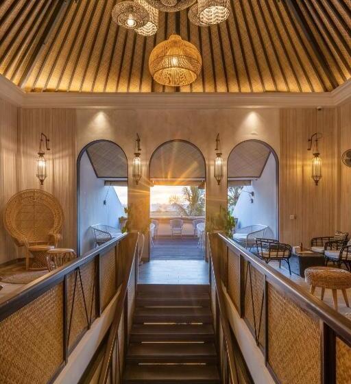 Отель Amantrana Canggu