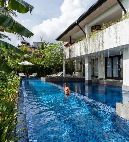 ホテル Amantrana Canggu