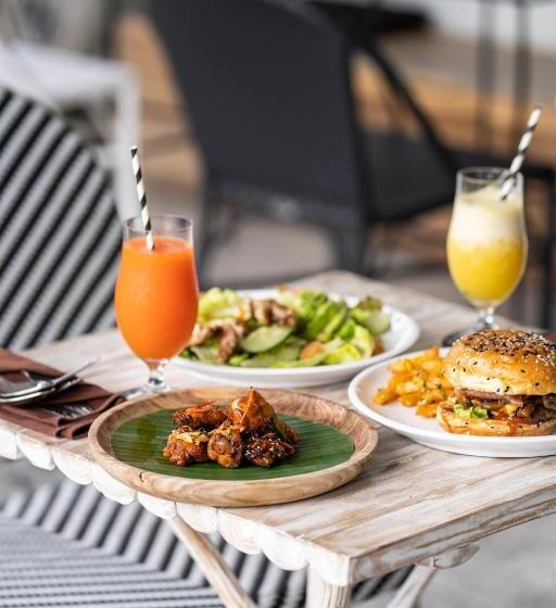 ホテル Amantrana Canggu