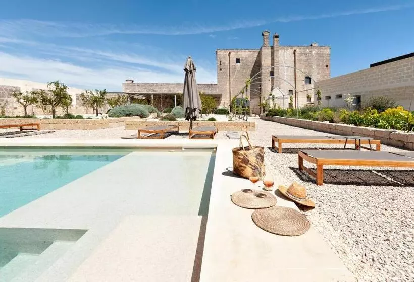 هتل Masseria Pezza