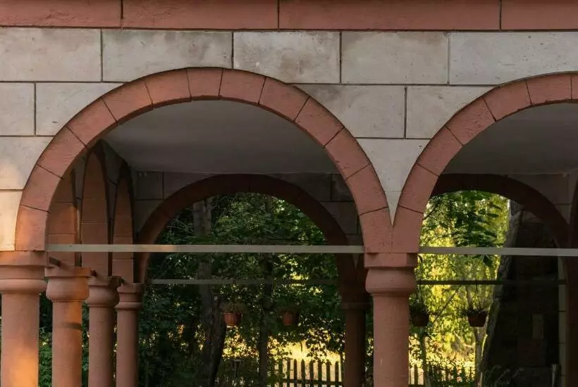 هتل Sunolus Vineyardhouse