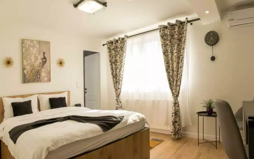 پانسیون Casa Bella