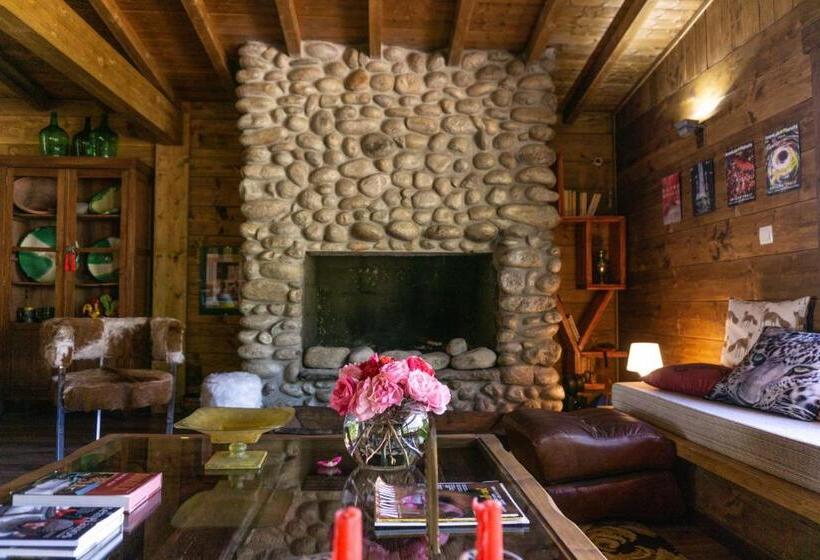 تختخواب و صبحانه Casa Da Almoinha