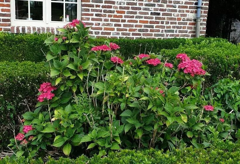 Aamiaismajoitus (B&B) Rêveries