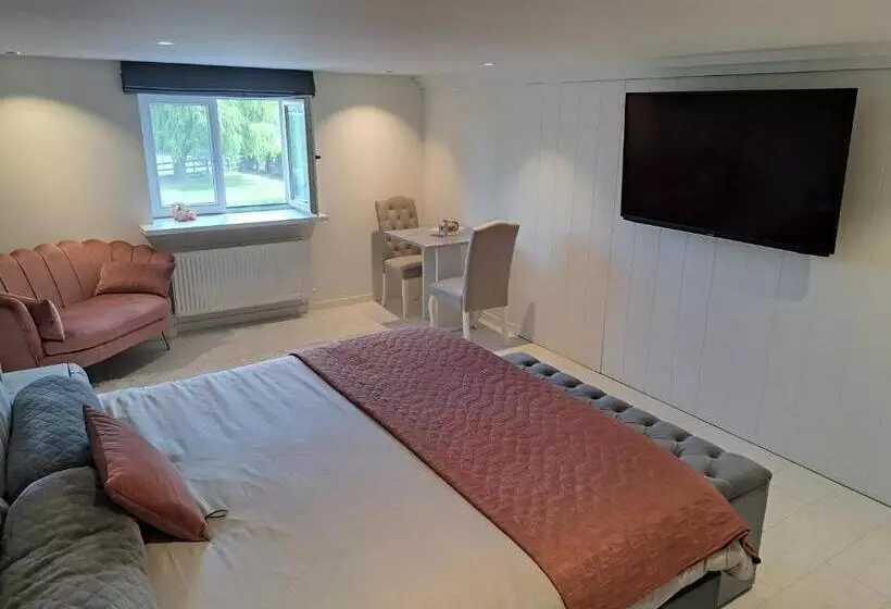 Aamiaismajoitus (B&B) Rêveries