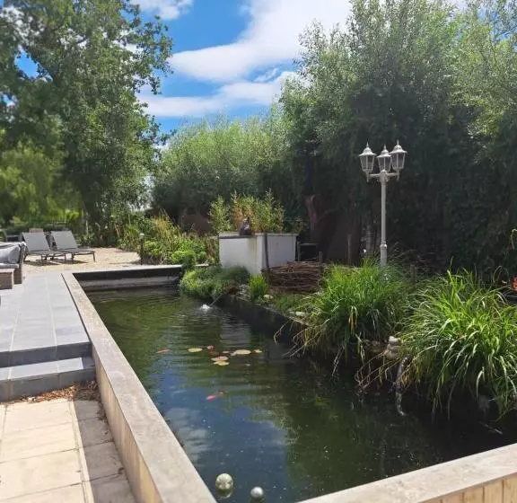 Aamiaismajoitus (B&B) Rêveries