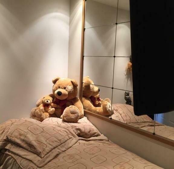 تختخواب و صبحانه Chez Danny