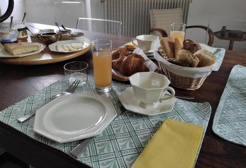 Bed and Breakfast Le Logis Du Pradet