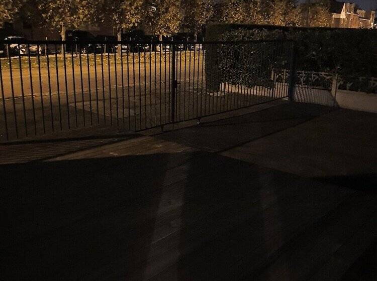 בית מלון כפרי Guesthouse Deladix