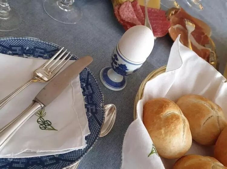 Hotelli Guesthouse Deladix