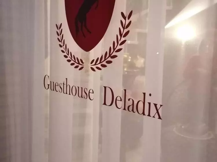 Hotelli Guesthouse Deladix