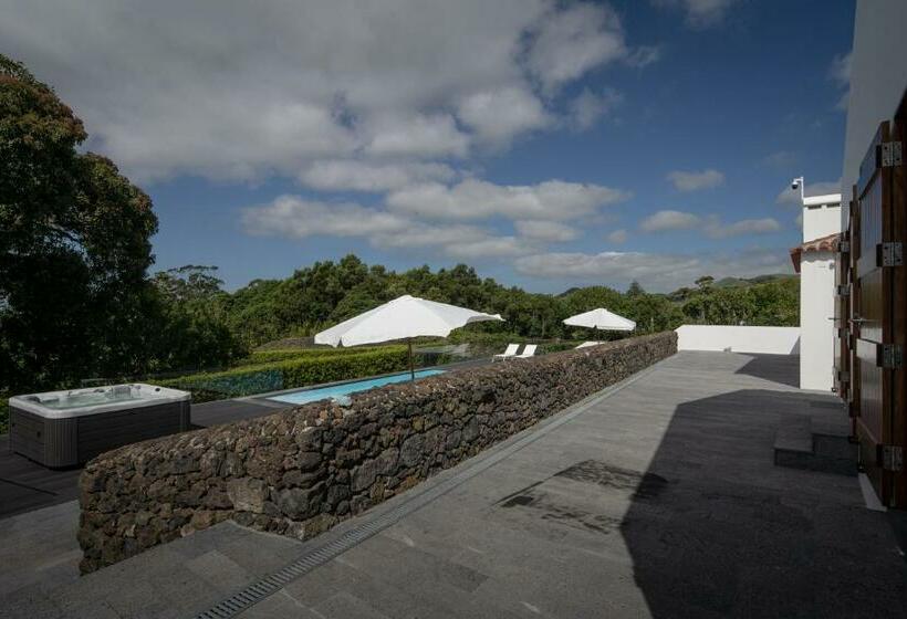 هتل Quinta Dos 10