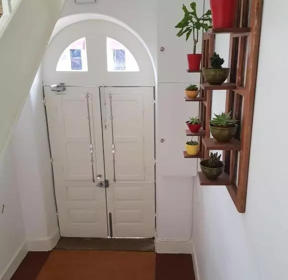 پانسیون Cork Train Station Guesthouse