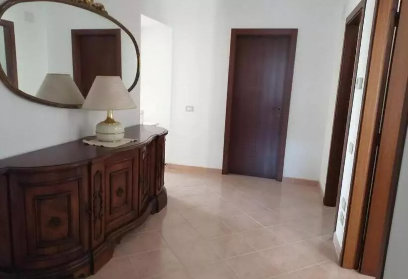 ペンション Mille Papaveri Rossi Casa Di Angela