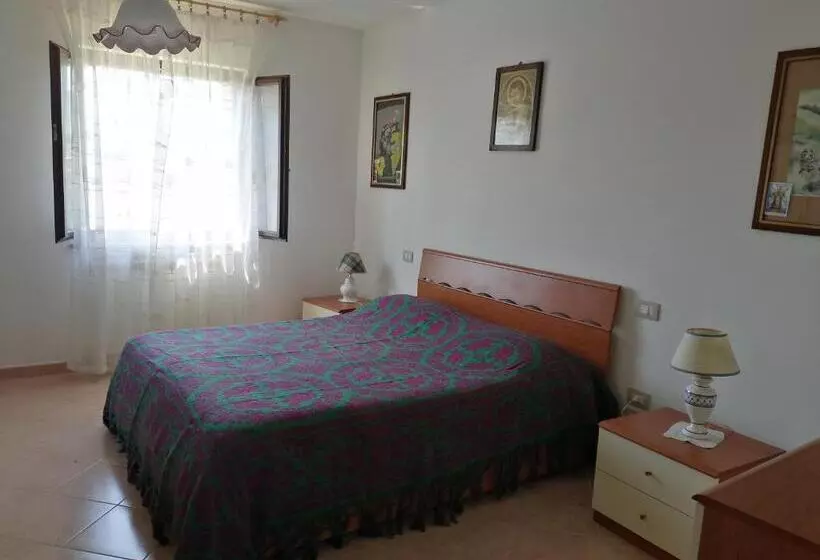 ペンション Mille Papaveri Rossi Casa Di Angela