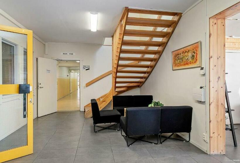 פנסיון Nya Sportlet!