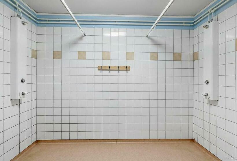 פנסיון Nya Sportlet!