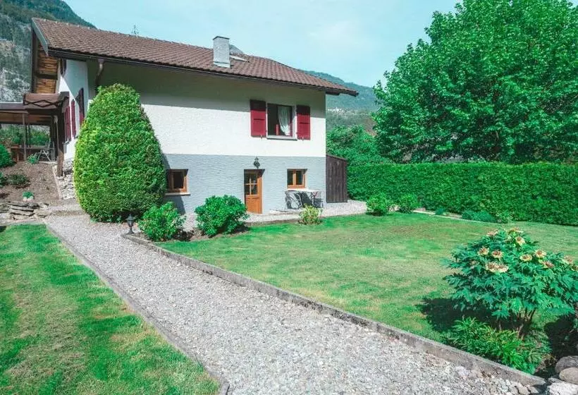 تختخواب و صبحانه Chambre D Hôtes La Choume