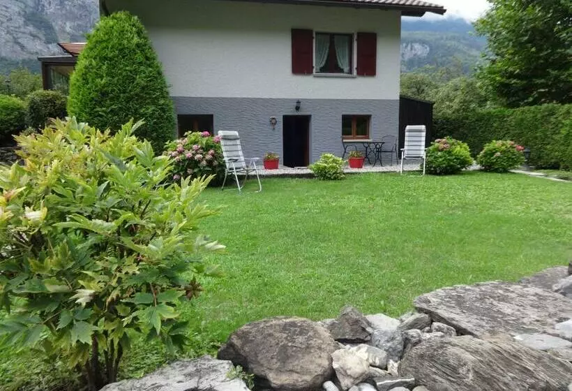 تختخواب و صبحانه Chambre D Hôtes La Choume