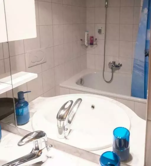 تختخواب و صبحانه Chambre D Hôtes La Choume