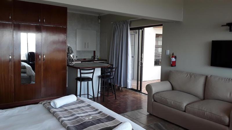 بنسيون 12 On Beach Guest House