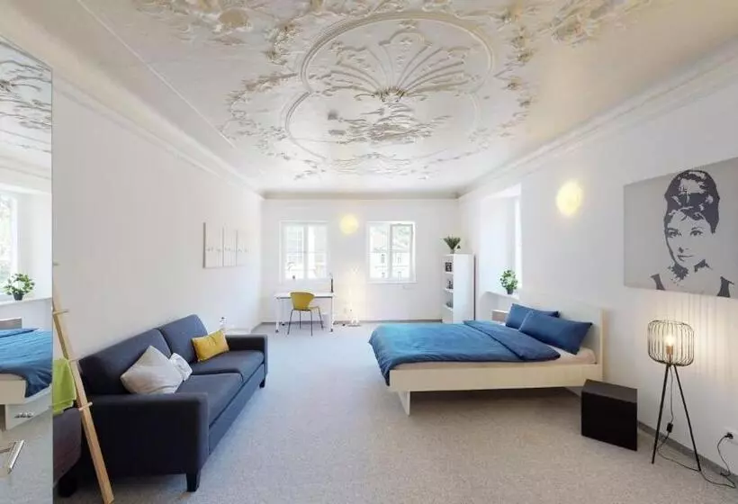 ペンション Karl V   Geschichte Leben Im Herzen Der Altstadt