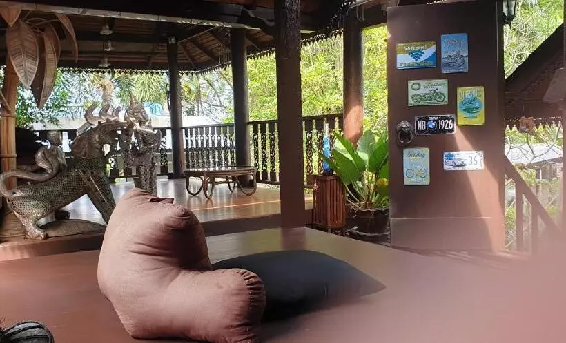 پانسیون Marin  S Home