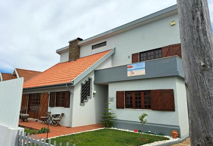 Bed and Breakfast Beachwalk Guesthouse