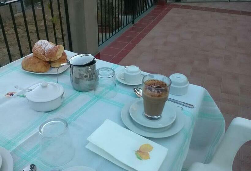 住宿加早餐 The View House