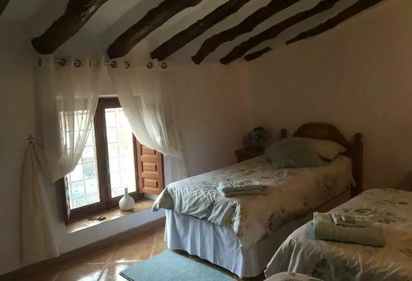 Cortijo Esquina B&b Guesthouse