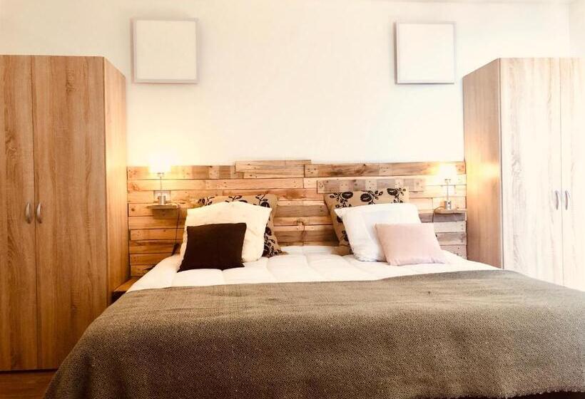 פנסיון Aux Balcons Du Riou Avec Vue Mer 180 Degrés