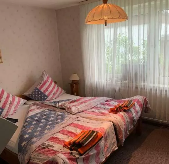 ペンション Café Freudenstein